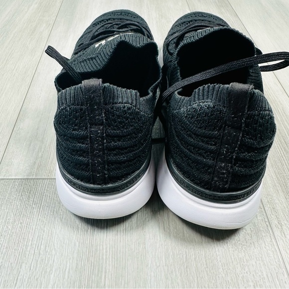 APL Women's Black Techloom Wave Sneakers Size 9.5 - Picture 6 of 10
